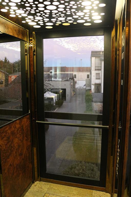 Hotel Garibaldi Vercelli Dış mekan fotoğraf
